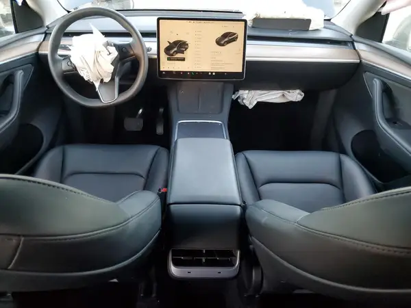 7SAYGDEE3PF851671 2023 TESLA MODEL Y - Image 8