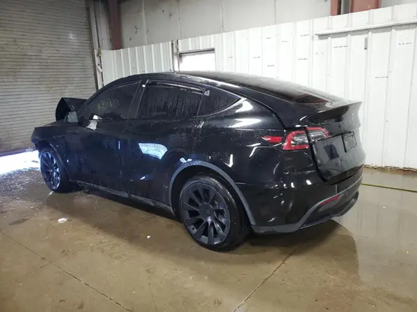 7SAYGDEE3PF859432 2023 TESLA MODEL Y - Image 2