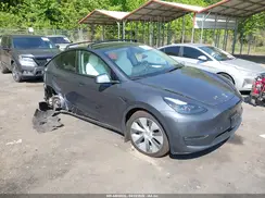 7SAYGDEE3PF860564 2023 TESLA MODEL Y