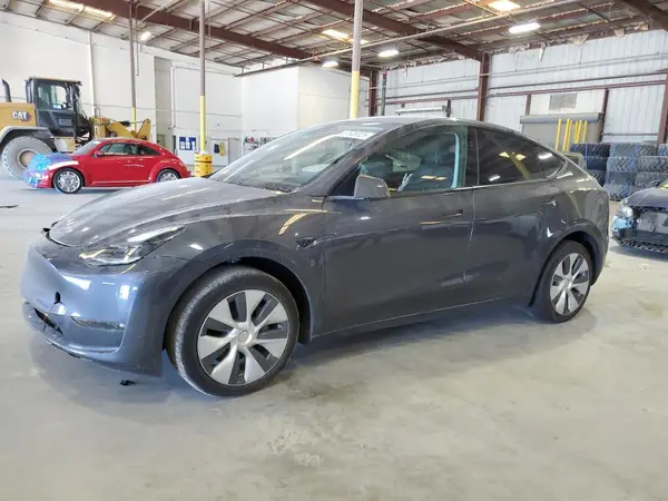 7SAYGDEE3PF862038 2023 TESLA MODEL Y - Image 1
