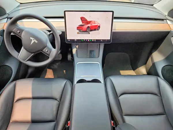 7SAYGDEE3PF863643 2023 TESLA MODEL Y - Image 8