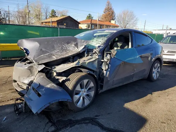 7SAYGDEE3PF864985 2023 TESLA MODEL Y - Image 1