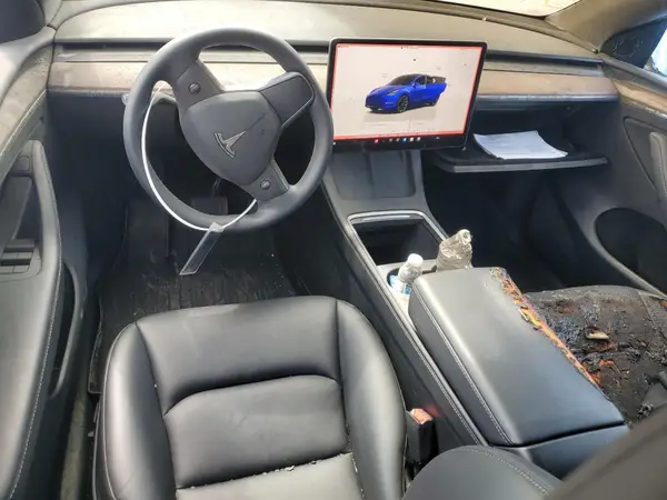 7SAYGDEE3PF871760 2023 TESLA MODEL Y - Image 8