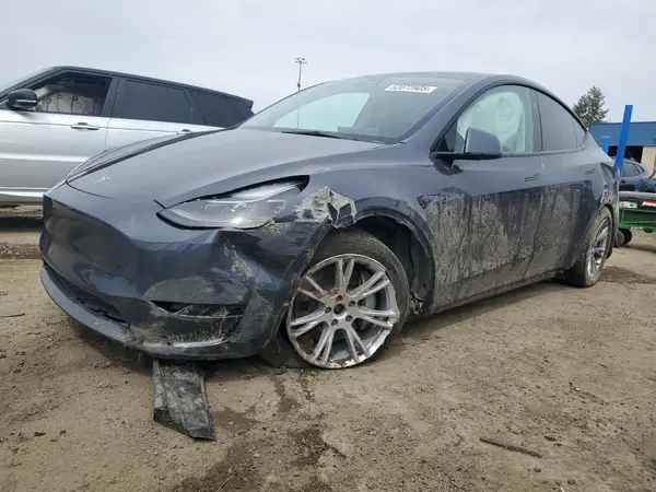 7SAYGDEE3PF884220 2023 TESLA MODEL Y - Image 1