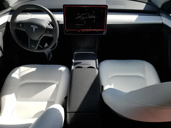 7SAYGDEE3PF884539 2023 TESLA MODEL Y - Image 8