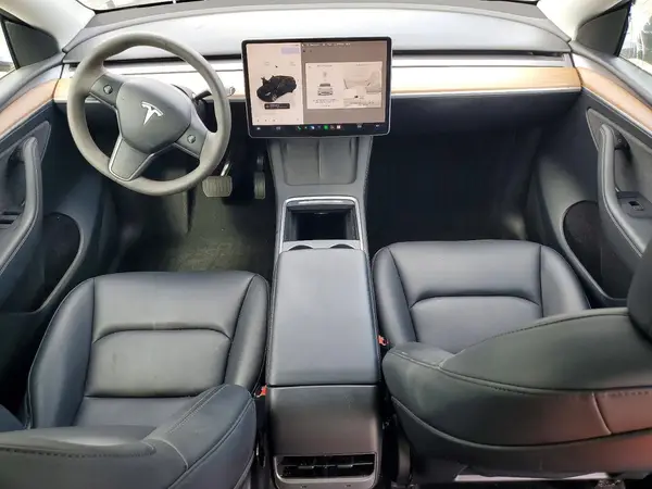 7SAYGDEE3PF884606 2023 TESLA MODEL Y - Image 8