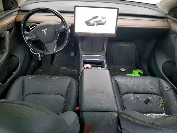 7SAYGDEE3PF899123 2023 TESLA MODEL Y - Image 8