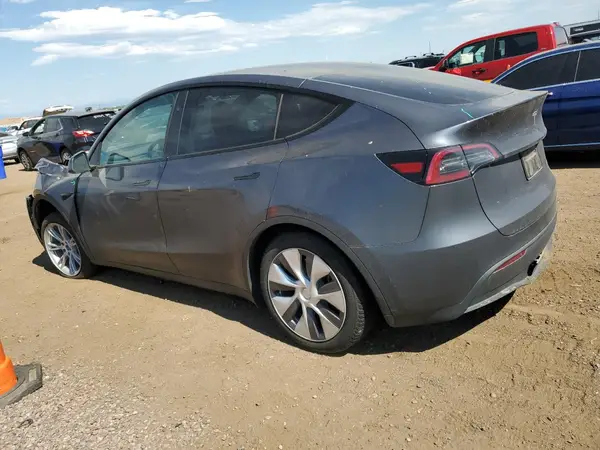 7SAYGDEE3PF901310 2023 TESLA MODEL Y - Image 2