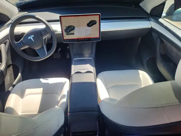 7SAYGDEE3PF902120 2023 TESLA MODEL Y - Image 8