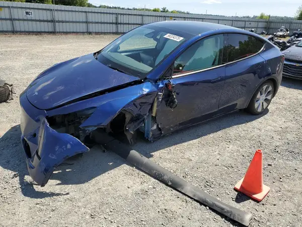 7SAYGDEE3PF902392 2023 TESLA MODEL Y - Image 1