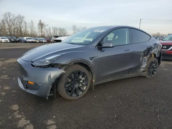 7SAYGDEE3PF905891 2023 TESLA MODEL Y - Image 1