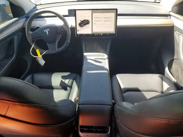 7SAYGDEE3PF908953 2023 TESLA MODEL Y - Image 8