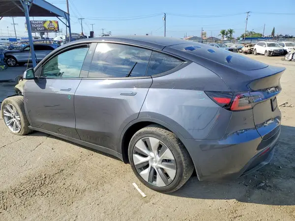 7SAYGDEE3PF909584 2023 TESLA MODEL Y - Image 2