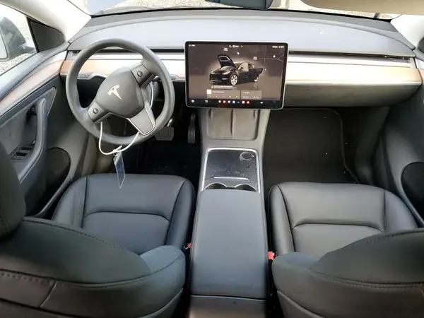 7SAYGDEE3PF910038 2023 TESLA MODEL Y - Image 8