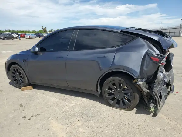 7SAYGDEE3PF910413 2023 TESLA MODEL Y - Image 2