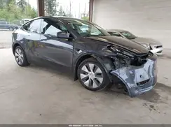 7SAYGDEE3PF921590 2023 TESLA MODEL Y