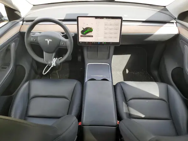 7SAYGDEE3RA218071 2024 TESLA MODEL Y - Image 8