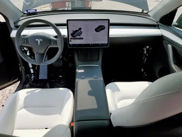 7SAYGDEE3RA221844 2024 TESLA MODEL Y - Image 8