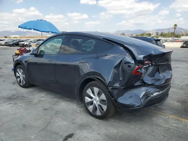 7SAYGDEE3RA222881 2024 TESLA MODEL Y - Image 2