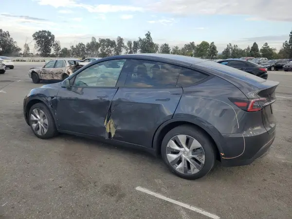 7SAYGDEE3RA224274 2024 TESLA MODEL Y - Image 2