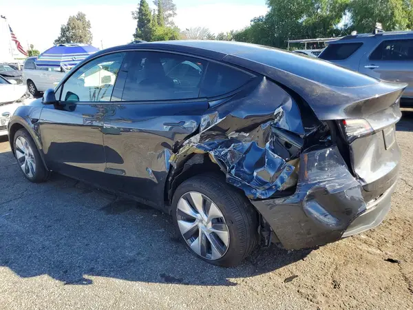 7SAYGDEE3RA225022 2024 TESLA MODEL Y - Image 2