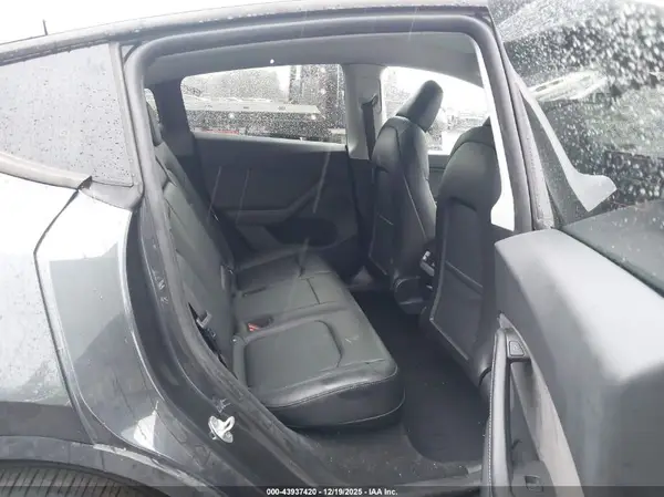 7SAYGDEE3RA226283 2024 TESLA MODEL Y - Image 8