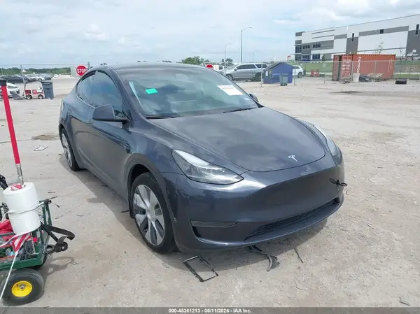 7SAYGDEE3RA231547 2024 TESLA MODEL Y - Image 1