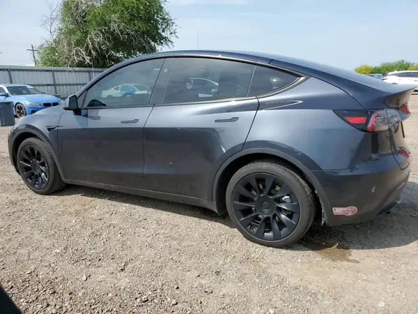 7SAYGDEE3RA234223 2024 TESLA MODEL Y - Image 2