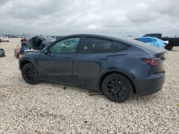 7SAYGDEE3RA235324 2024 TESLA MODEL Y - Image 2
