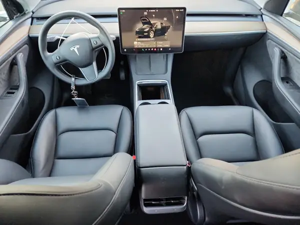 7SAYGDEE3RA241964 2024 TESLA MODEL Y - Image 8