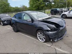 7SAYGDEE3RA248915 2024 TESLA MODEL Y