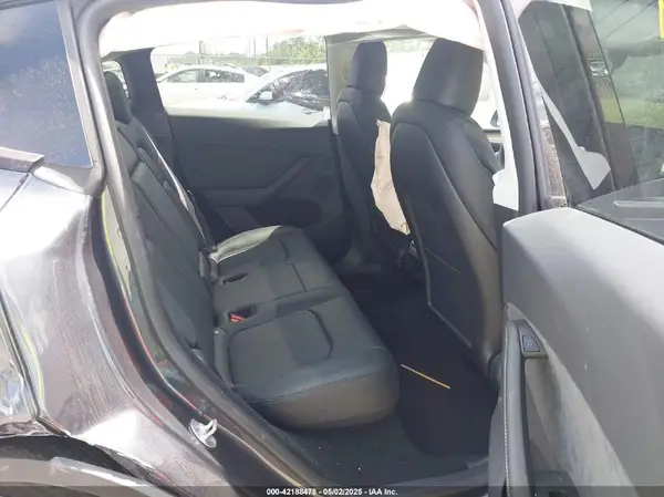 7SAYGDEE3RA253127 2024 TESLA MODEL Y - Image 8