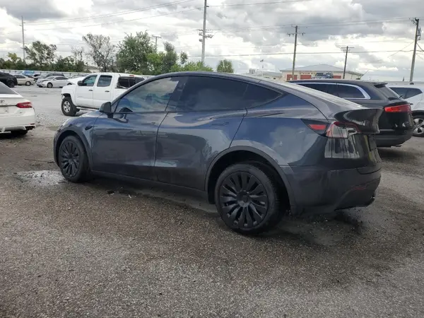 7SAYGDEE3RA254195 2024 TESLA MODEL Y - Image 2