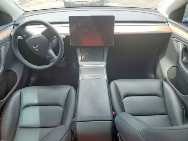 7SAYGDEE3RA257887 2024 TESLA MODEL Y - Image 8