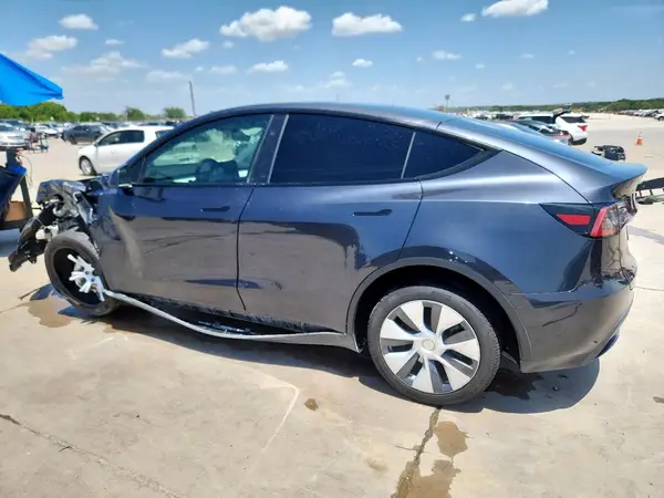 7SAYGDEE3RA262054 2024 TESLA MODEL Y - Image 2