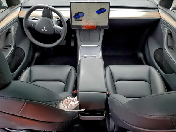 7SAYGDEE3RA275287 2024 TESLA MODEL Y - Image 8