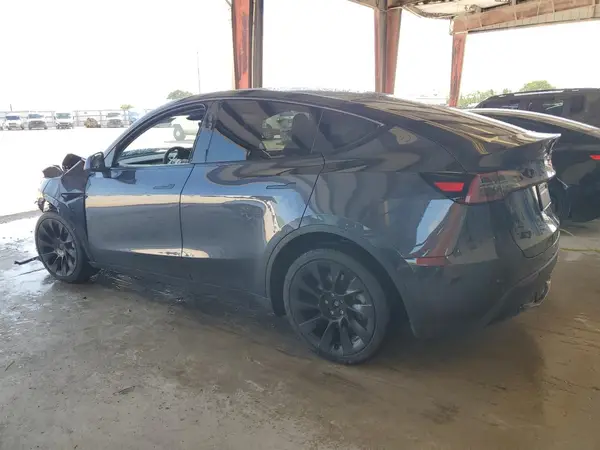 7SAYGDEE3RA280814 2024 TESLA MODEL Y - Image 2