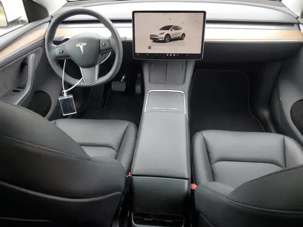 7SAYGDEE3RA282157 2024 TESLA MODEL Y - Image 8