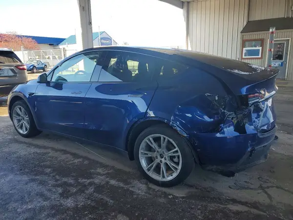7SAYGDEE3RA282692 2024 TESLA MODEL Y - Image 2
