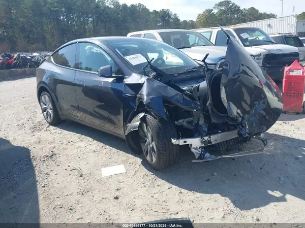 7SAYGDEE3RA283356 2024 TESLA MODEL Y - Image 1