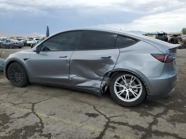 7SAYGDEE3RA287813 2024 TESLA MODEL Y - Image 2