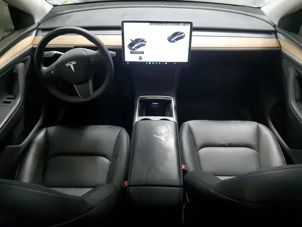 7SAYGDEE3RA288234 2024 TESLA MODEL Y - Image 8