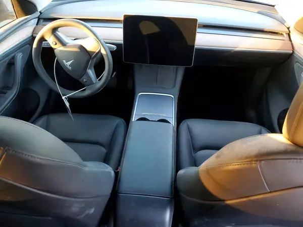 7SAYGDEE3RA290758 2024 TESLA MODEL Y - Image 8
