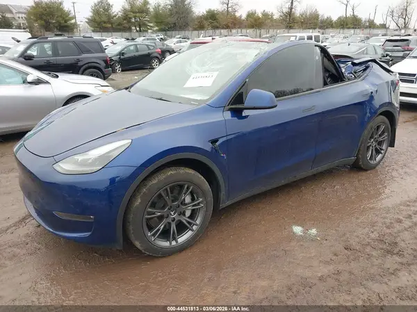 7SAYGDEE3RA294650 2024 TESLA MODEL Y - Image 2