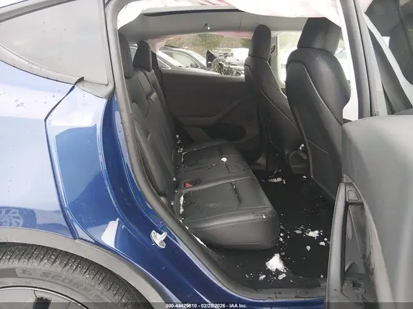 7SAYGDEE3RA309275 2024 TESLA MODEL Y - Image 8