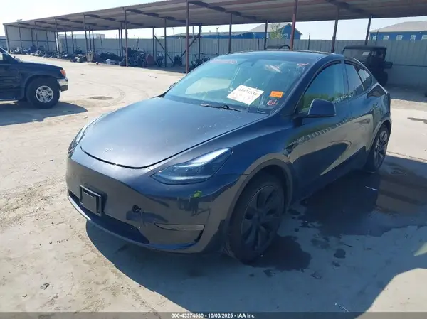 7SAYGDEE3RA317084 2024 TESLA MODEL Y - Image 2