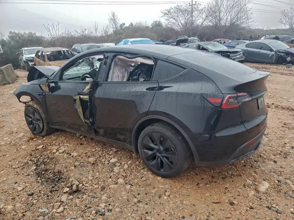 7SAYGDEE3RA318297 2024 TESLA MODEL Y - Image 2