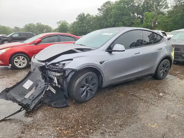 7SAYGDEE3RA319921 2024 TESLA MODEL Y - Image 1