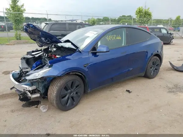 7SAYGDEE3RA324648 2024 TESLA MODEL Y - Image 2