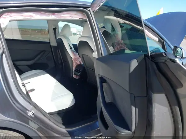 7SAYGDEE3RA325024 2024 TESLA MODEL Y - Image 8
